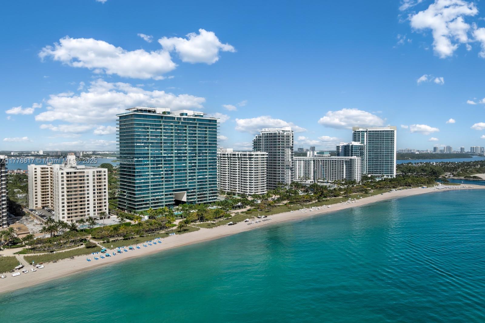 KENILWORTH CONDO - Residential