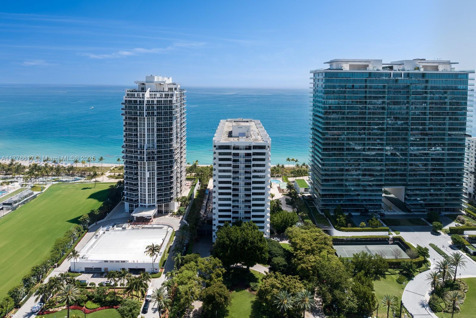 KENILWORTH CONDO - Residential