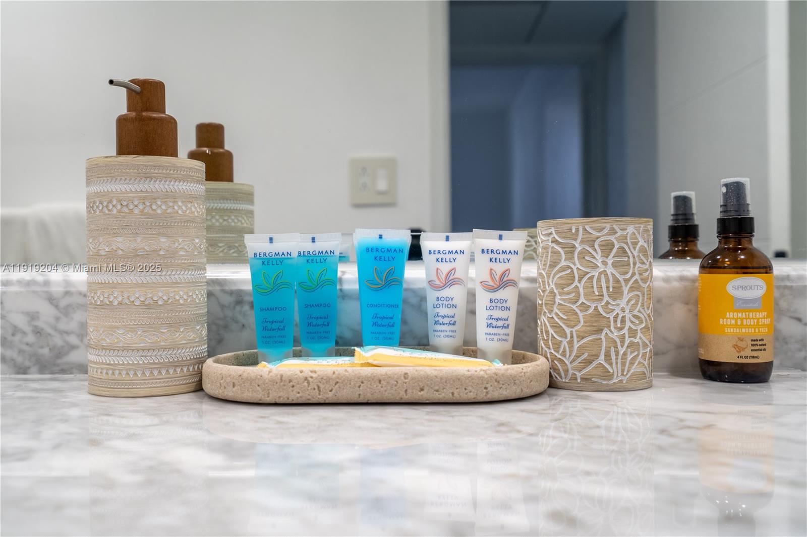 SIAN OCEAN RESIDENCES CON - Residential