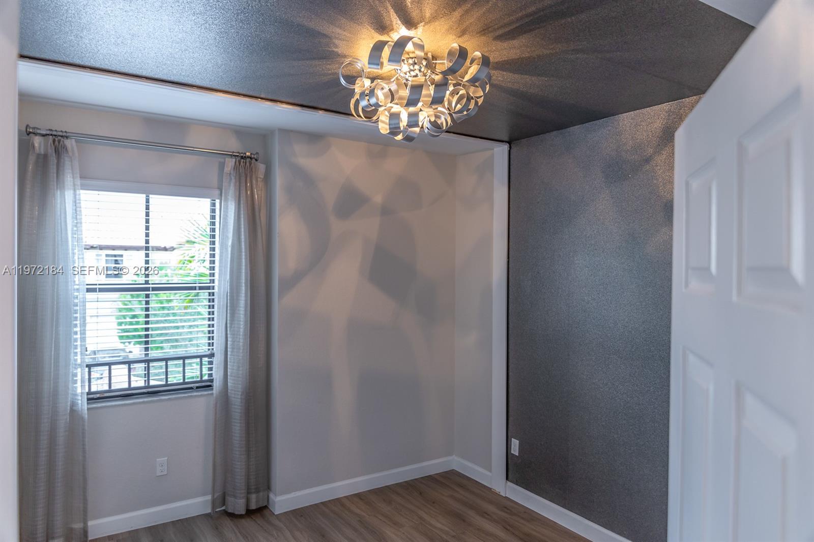 ASHTON PARC - Residential