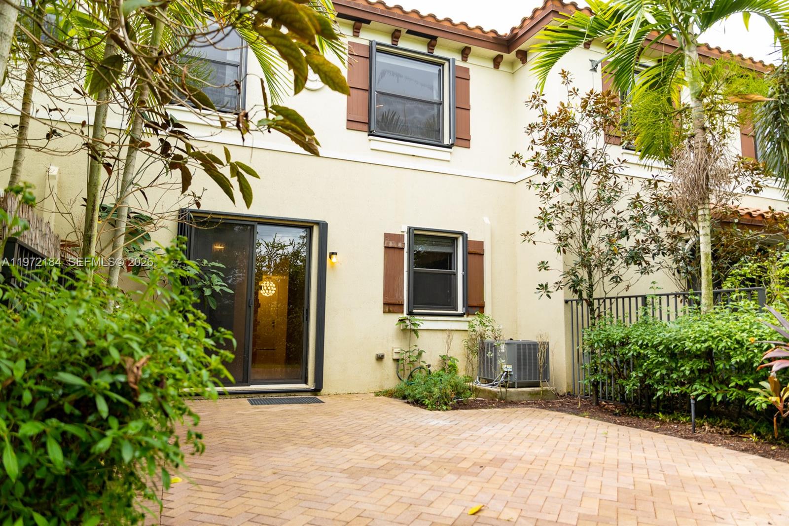 ASHTON PARC - Residential