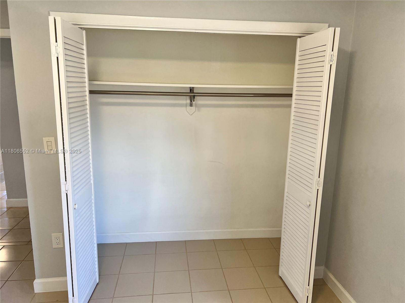 FLAGLER GROVE ESTATES EXT - Residential Income
