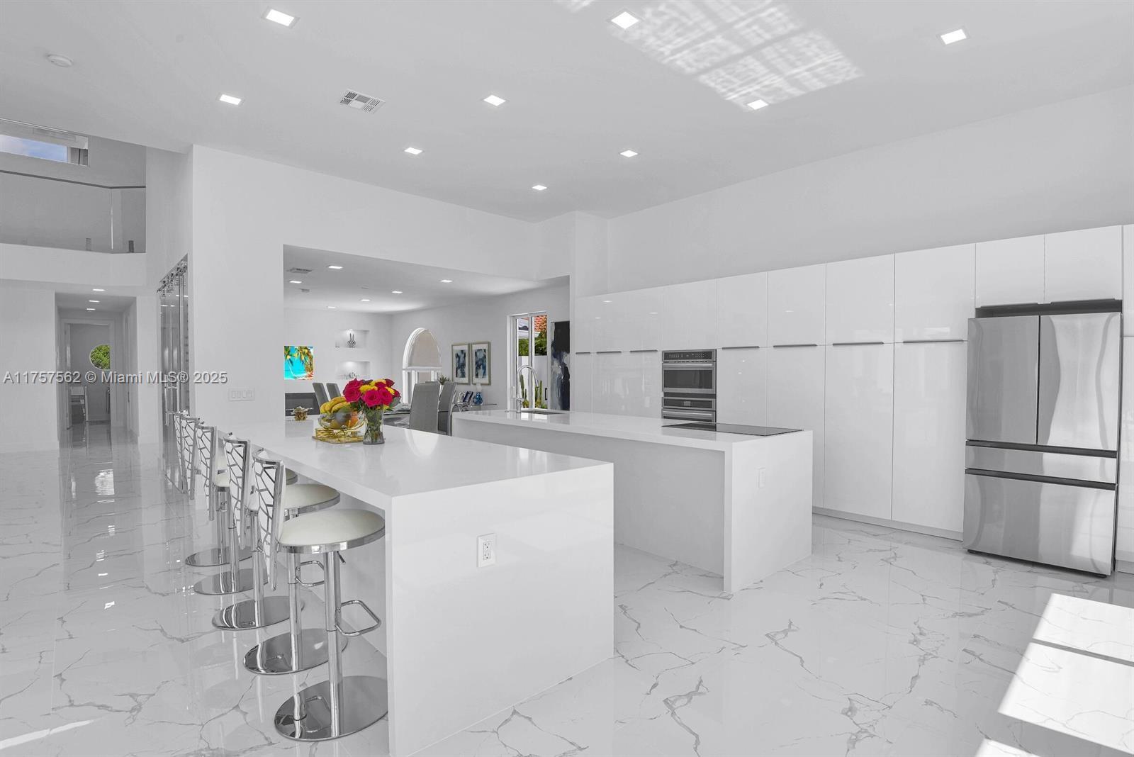 GRAND OAKS OF ARVIDA COUN - Residential Lease