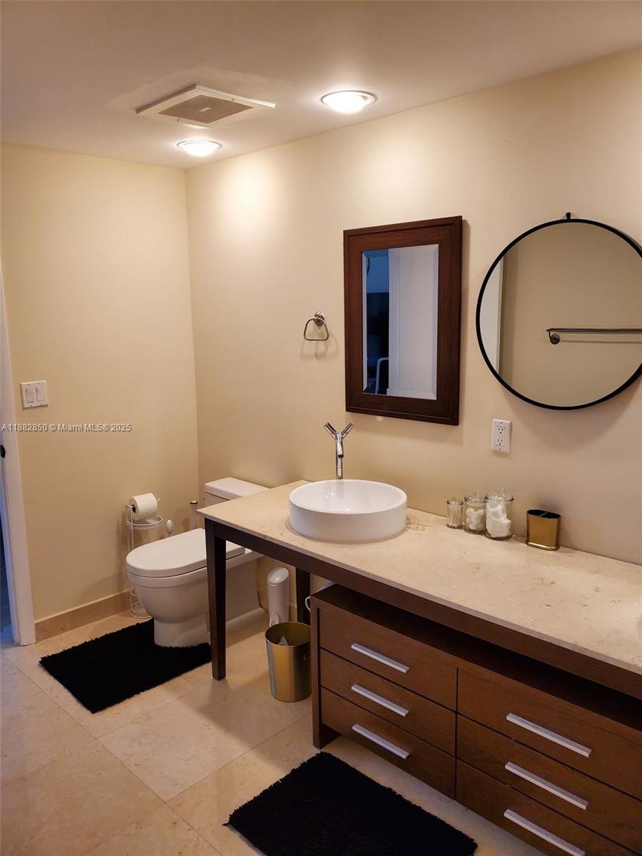 ICON BRICKELL NO TWO - Residential Lease
