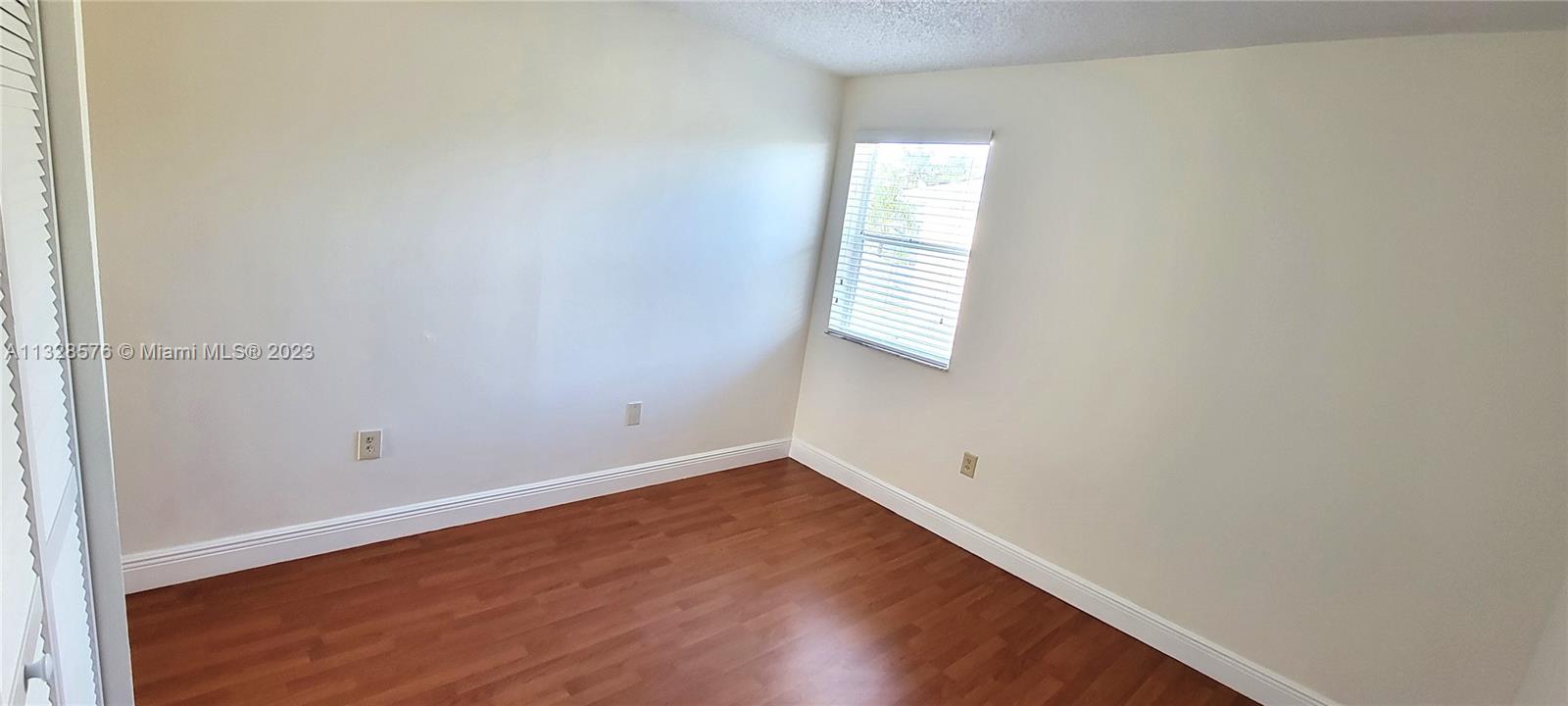 AMARETTO - Residential Lease