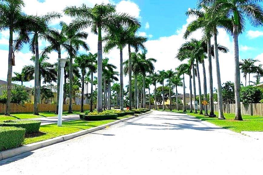 AMARETTO - Residential Lease