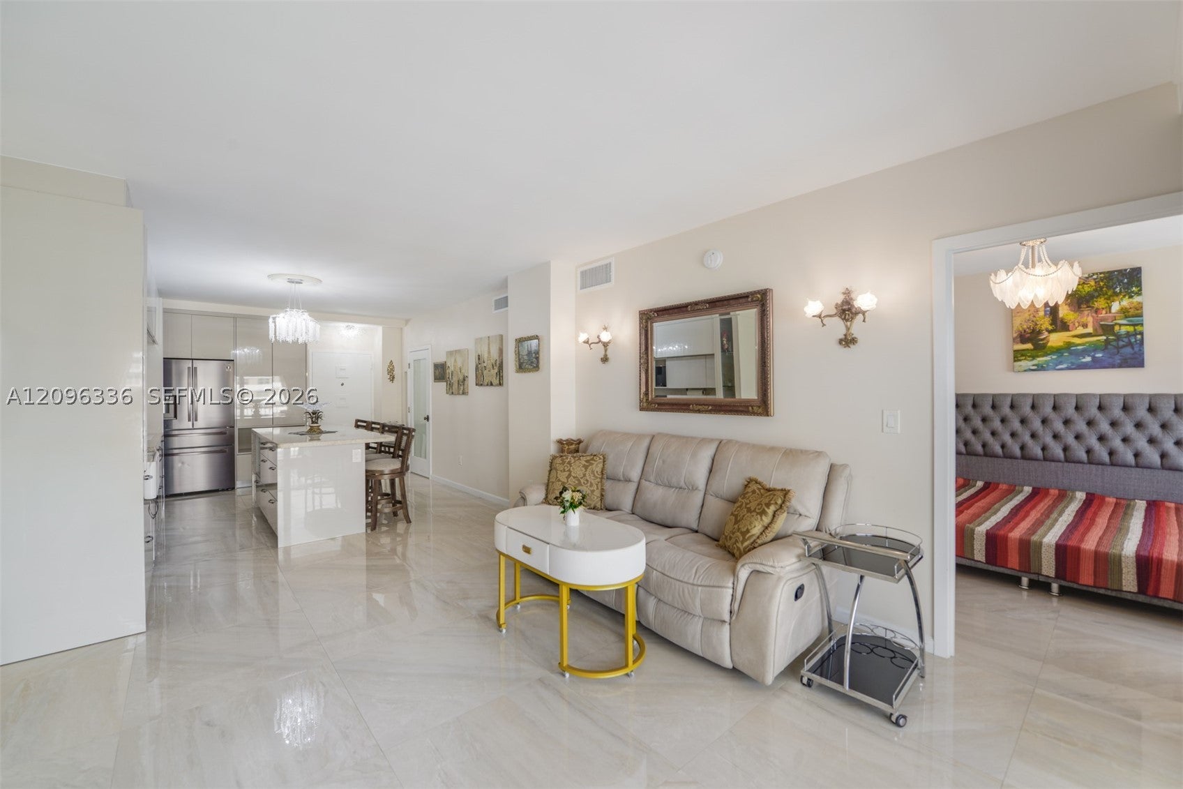 1980 S Ocean Dr 18D
