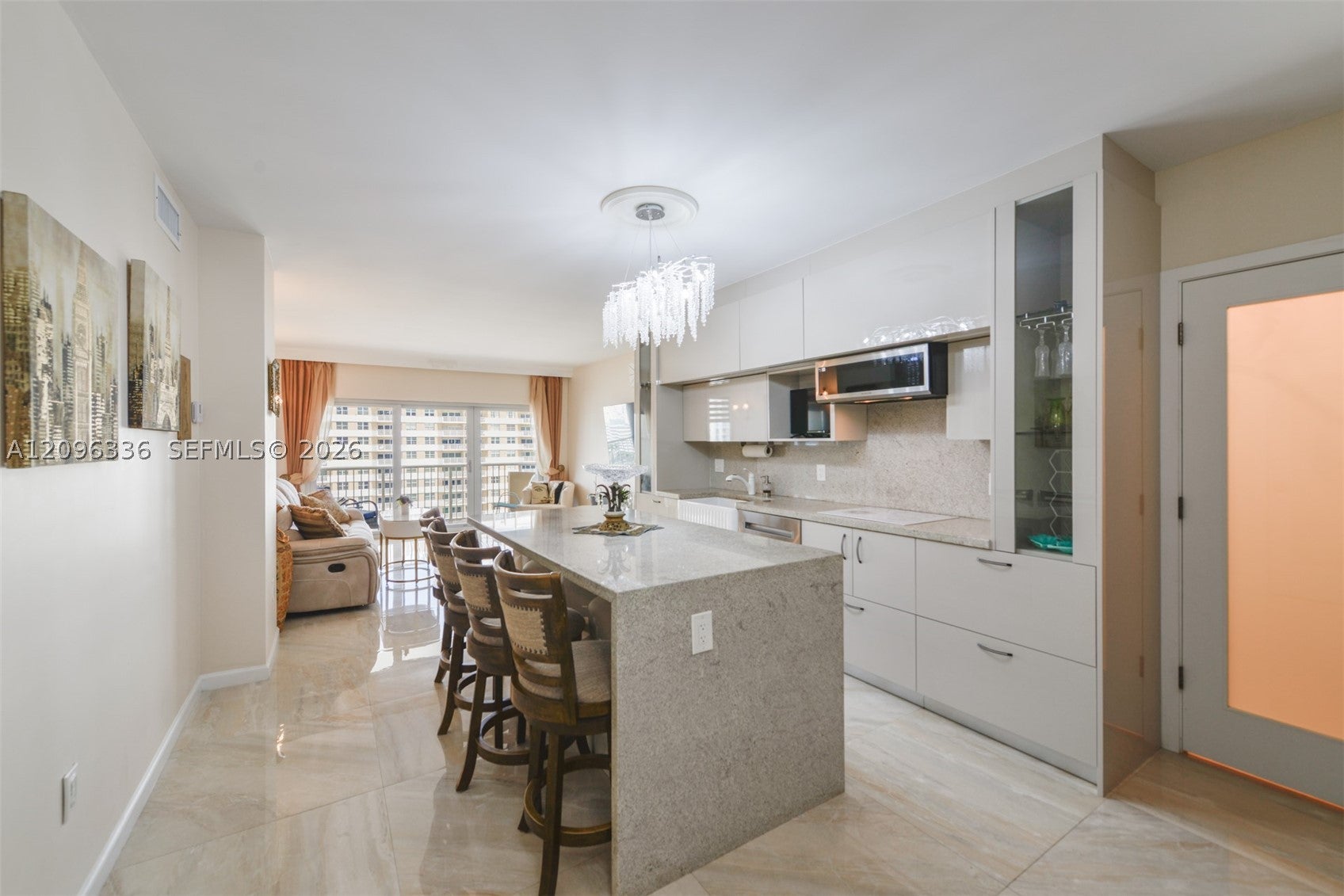 1980 S Ocean Dr 18D