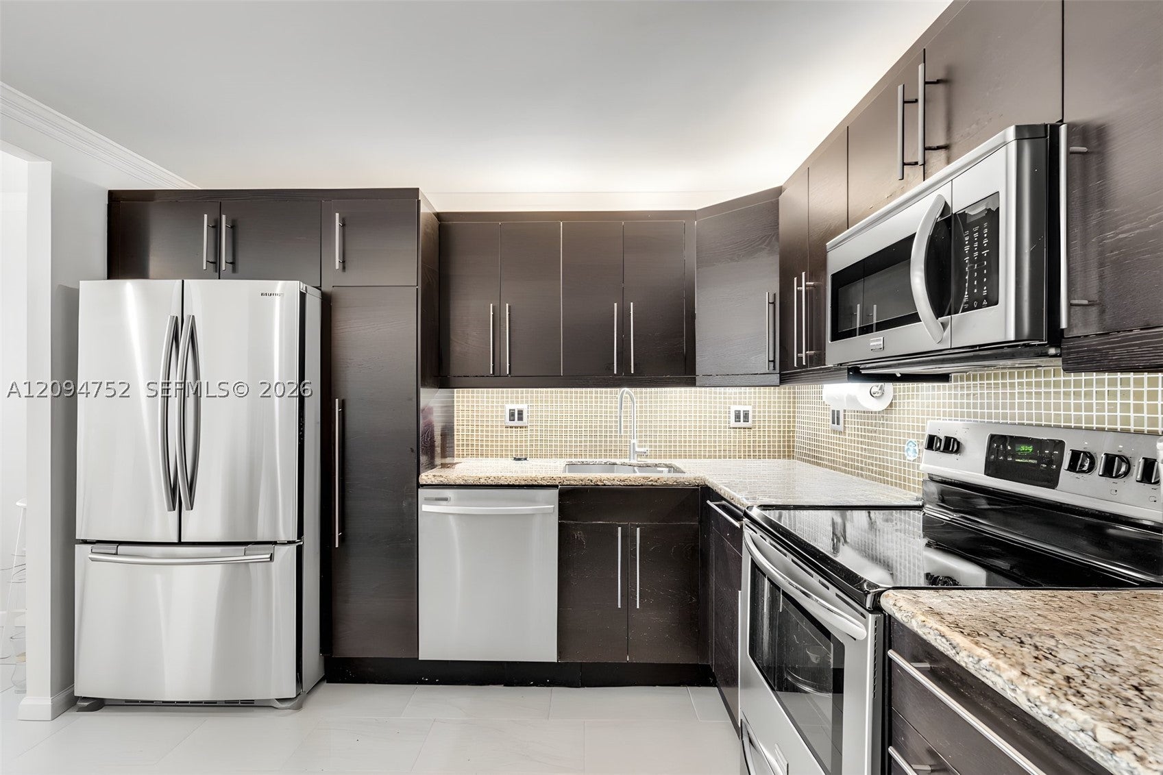 18071 Biscayne Blvd 303