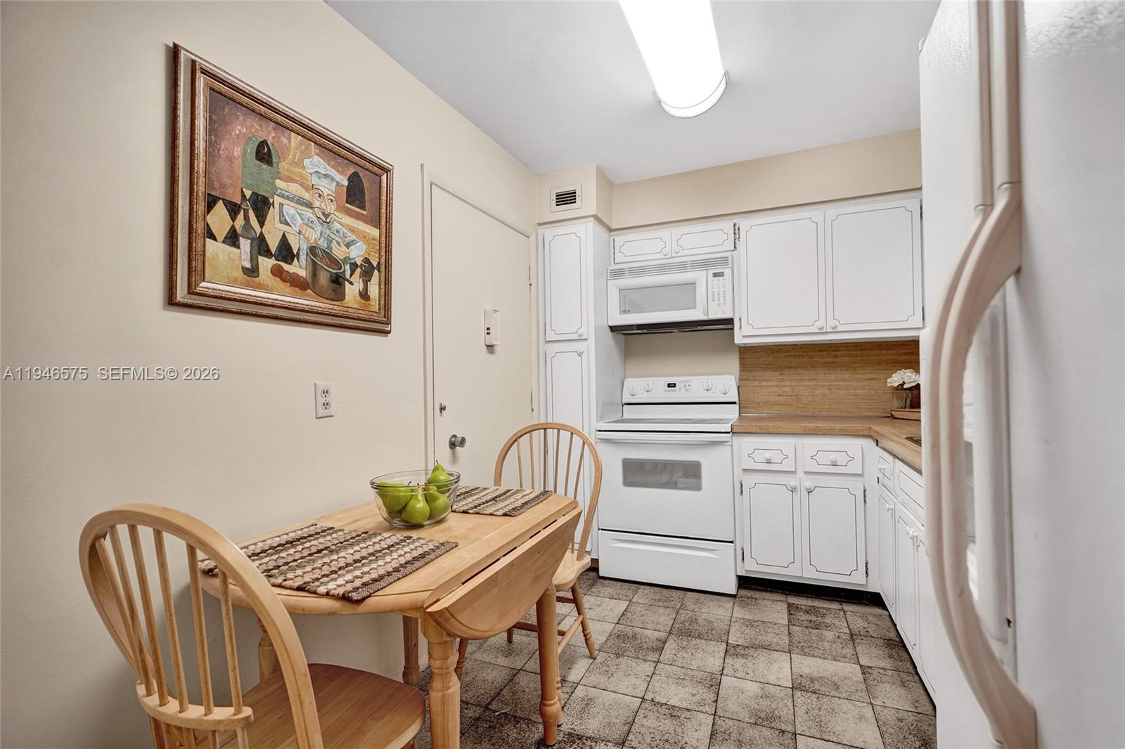 ISLAND TERRACE CONDO - Residential