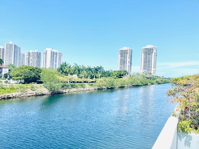 AVENTURA EL DORADO CONDO - Residential Lease