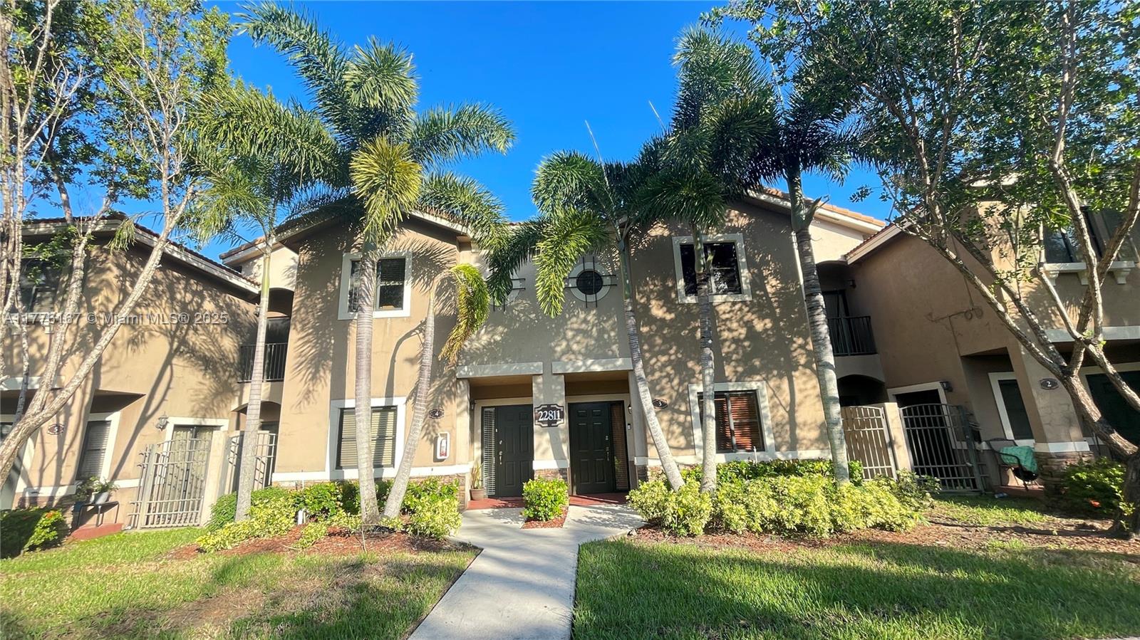 Rental Property at 22811 Sw 88th Pl 3-22, Cutler Bay, Miami-Dade County, Florida - Bedrooms: 2 
Bathrooms: 3  - $2,250 MO.