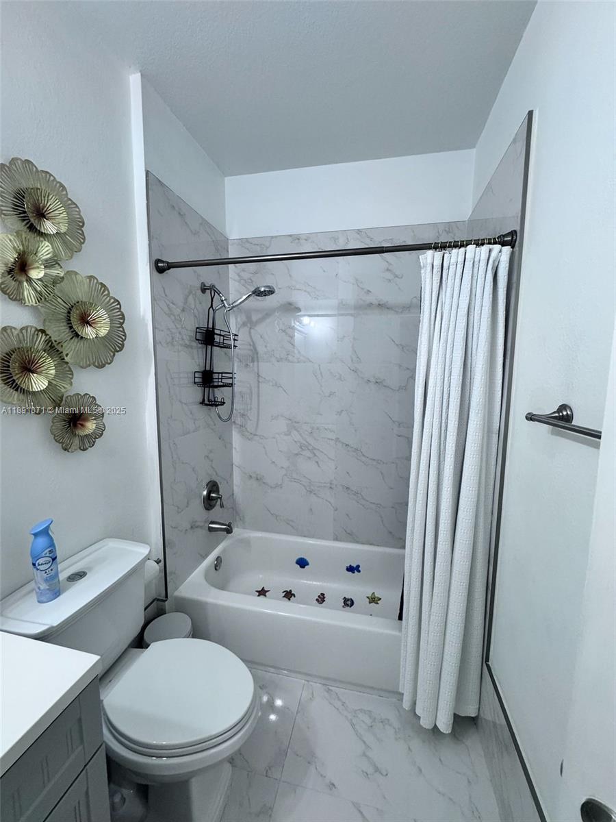 VILLAS DEL CAMPO SUB - Residential