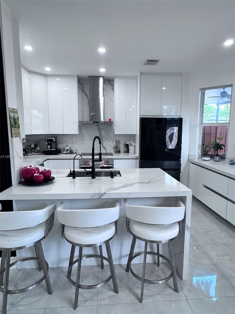 VILLAS DEL CAMPO SUB - Residential