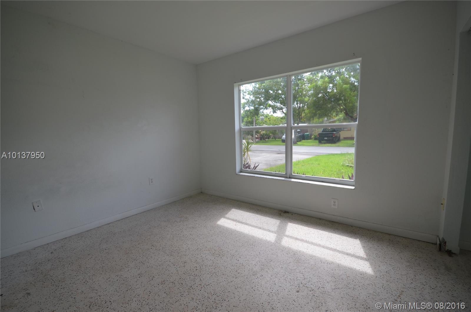 Cambria Heights - Residential