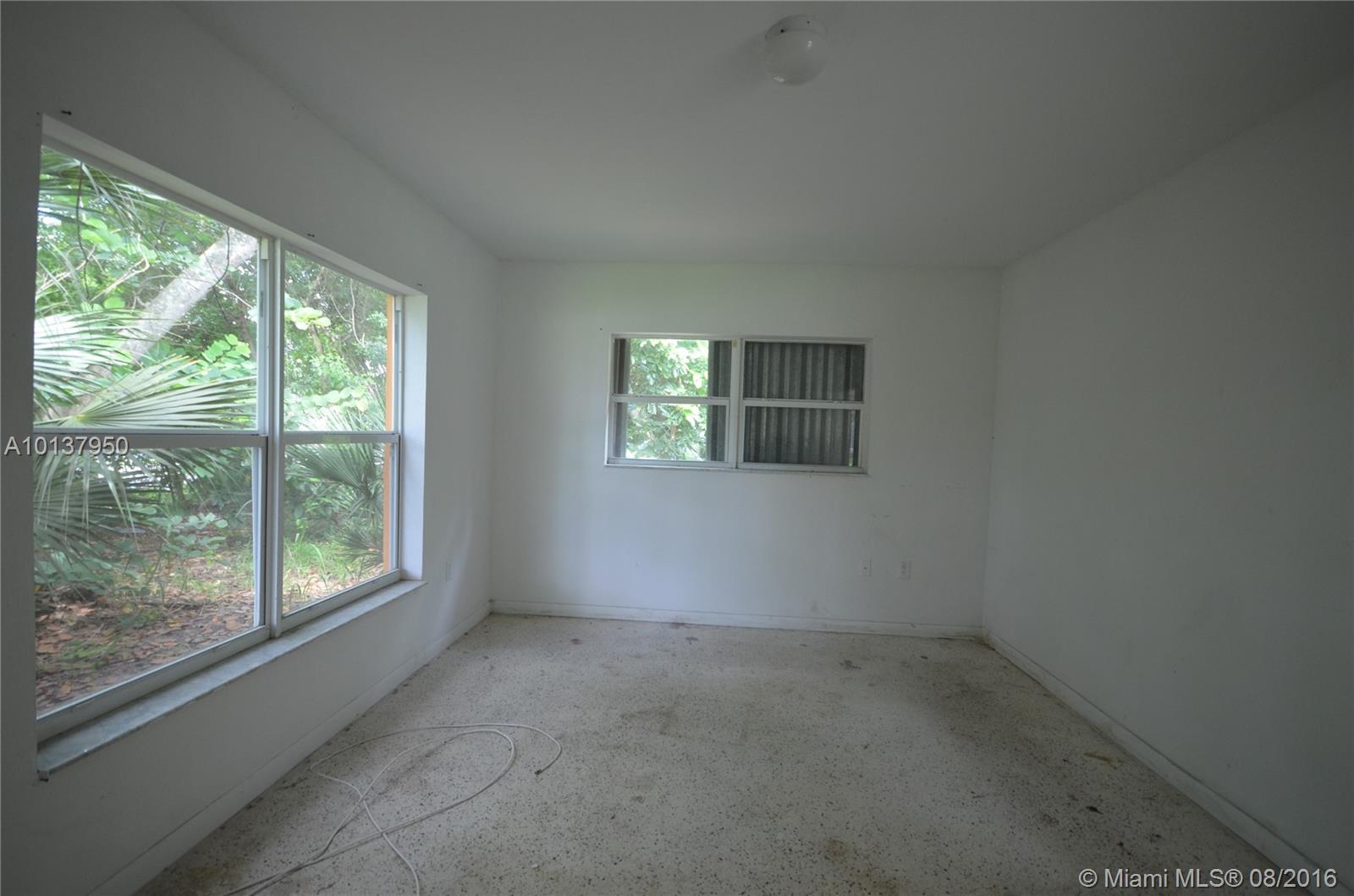 Cambria Heights - Residential