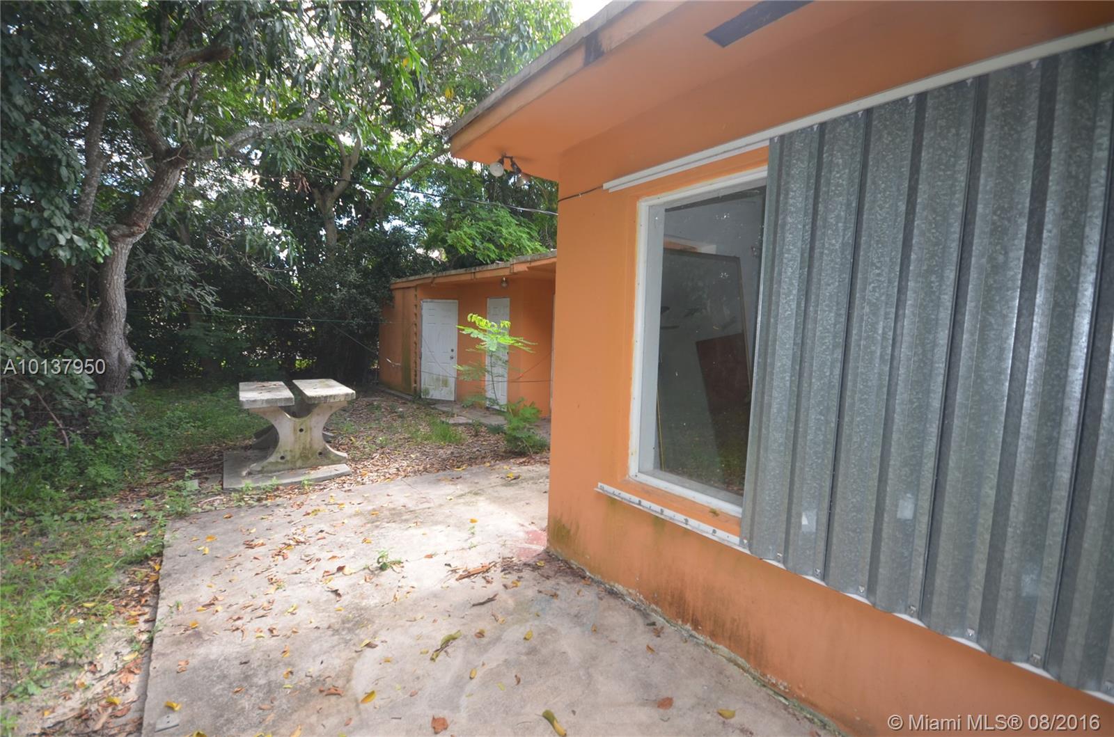 Cambria Heights - Residential