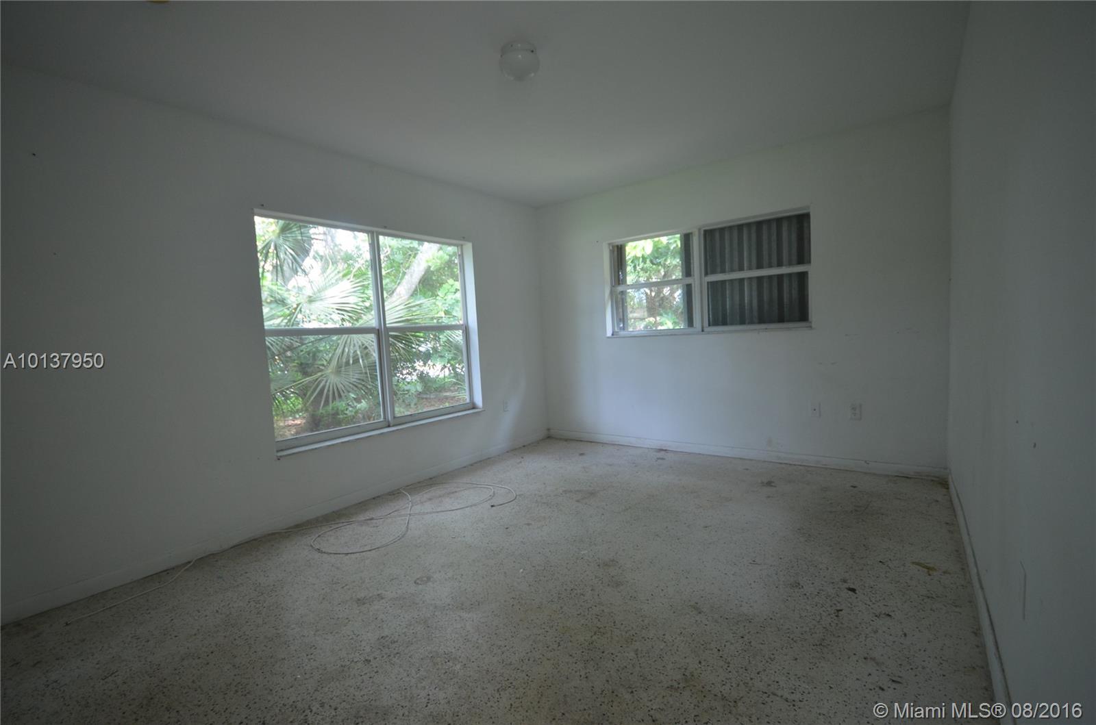 Cambria Heights - Residential