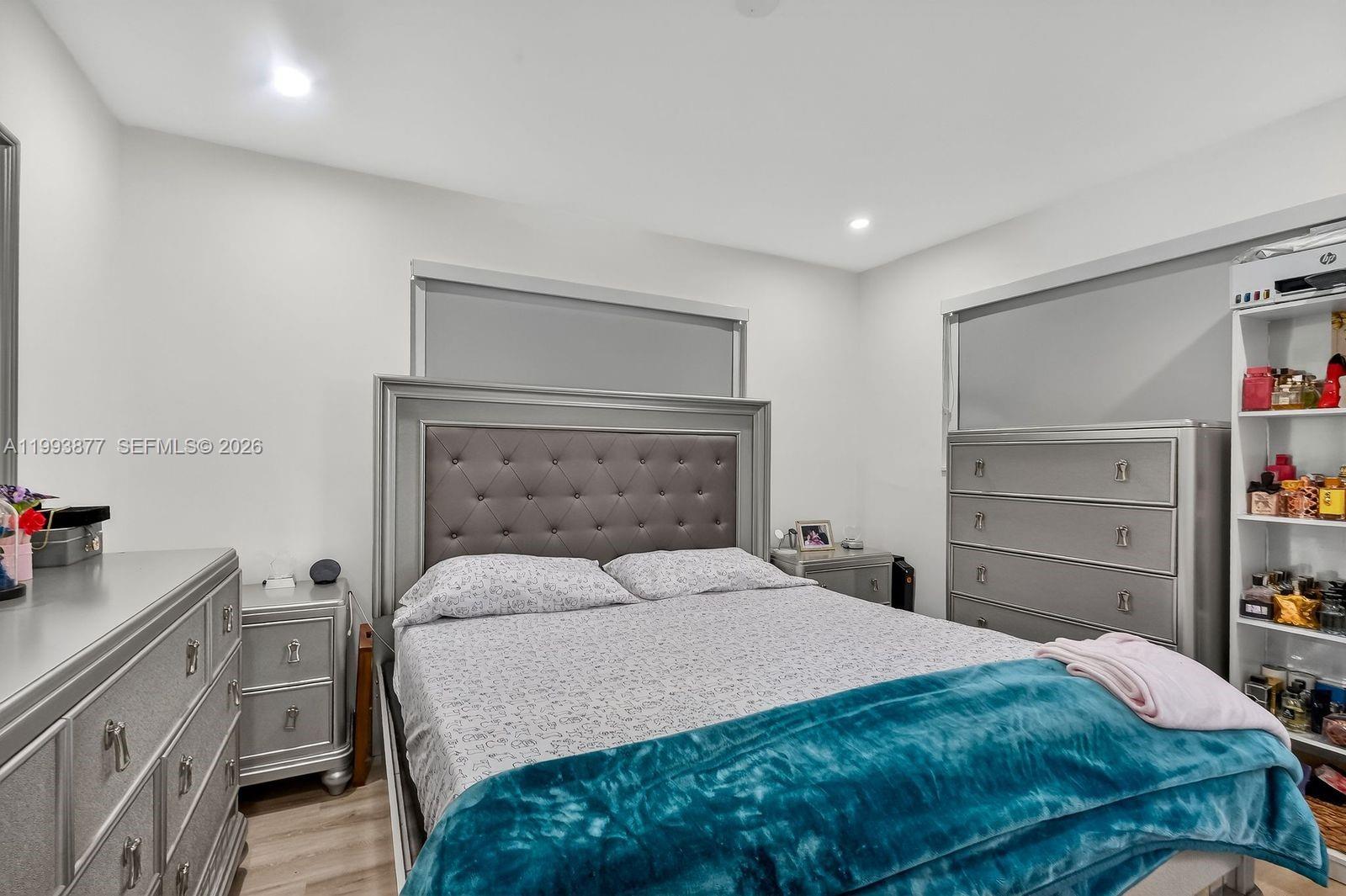 SIERRA MIRADA REPLAT - Residential