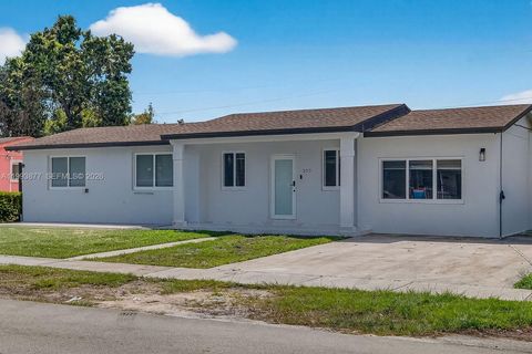 Photo of 330 NW 195th Ter, Miami Gardens, FL 33169 (MLS # A11993877)