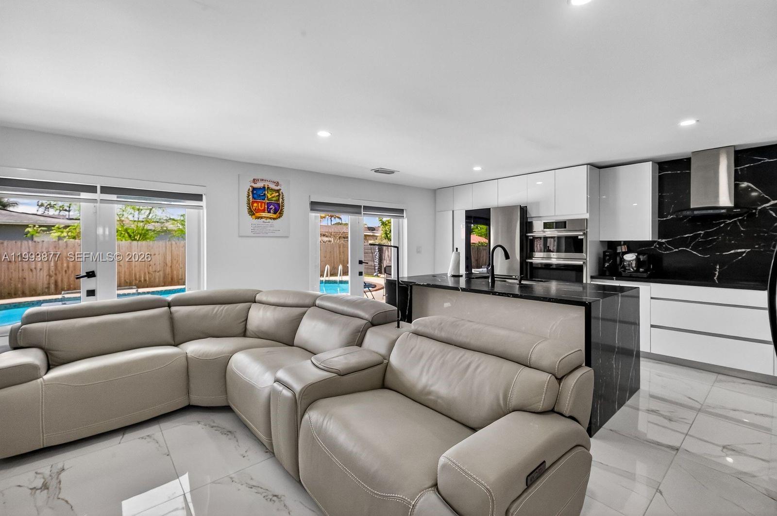 SIERRA MIRADA REPLAT - Residential