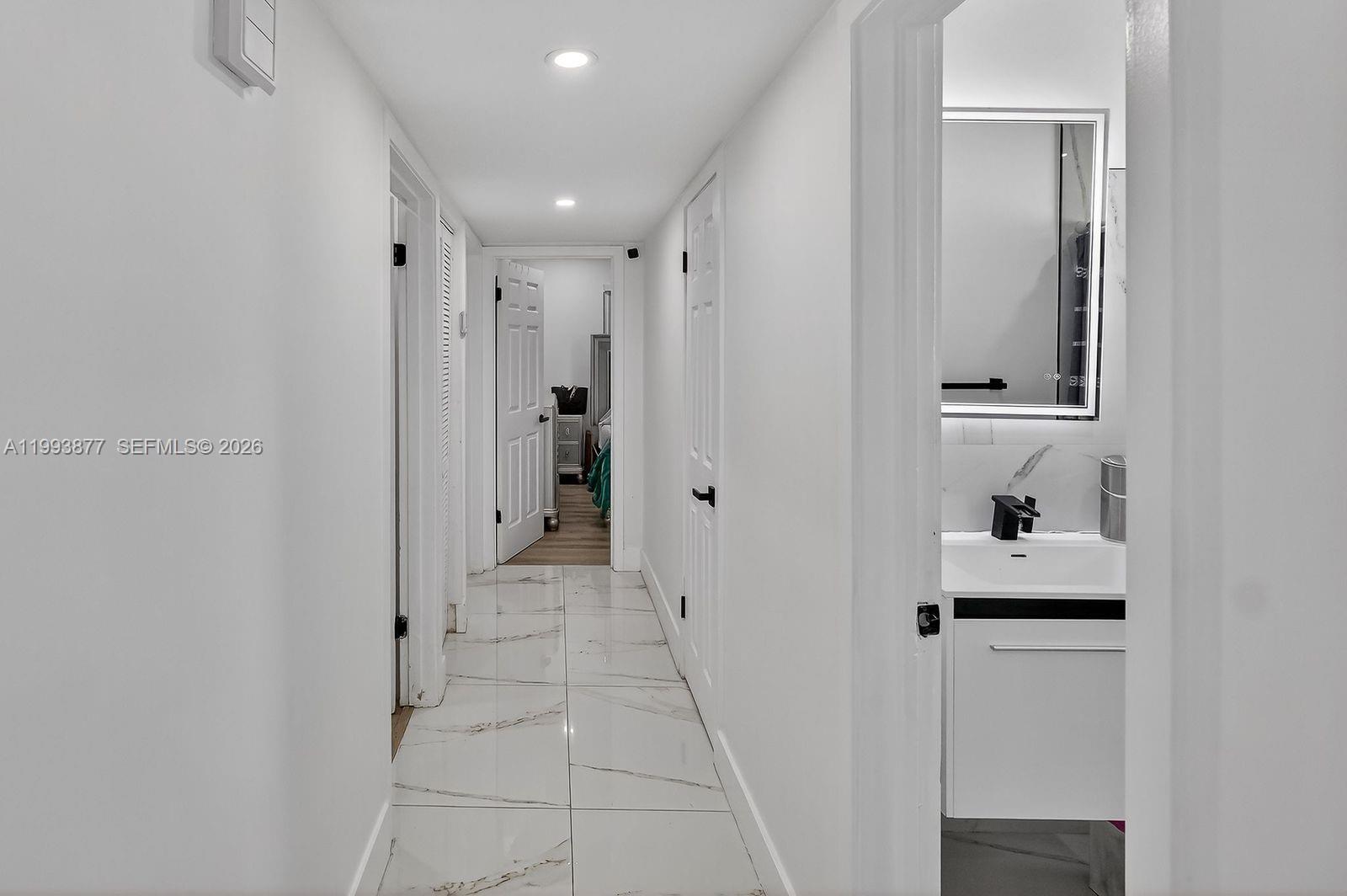 SIERRA MIRADA REPLAT - Residential