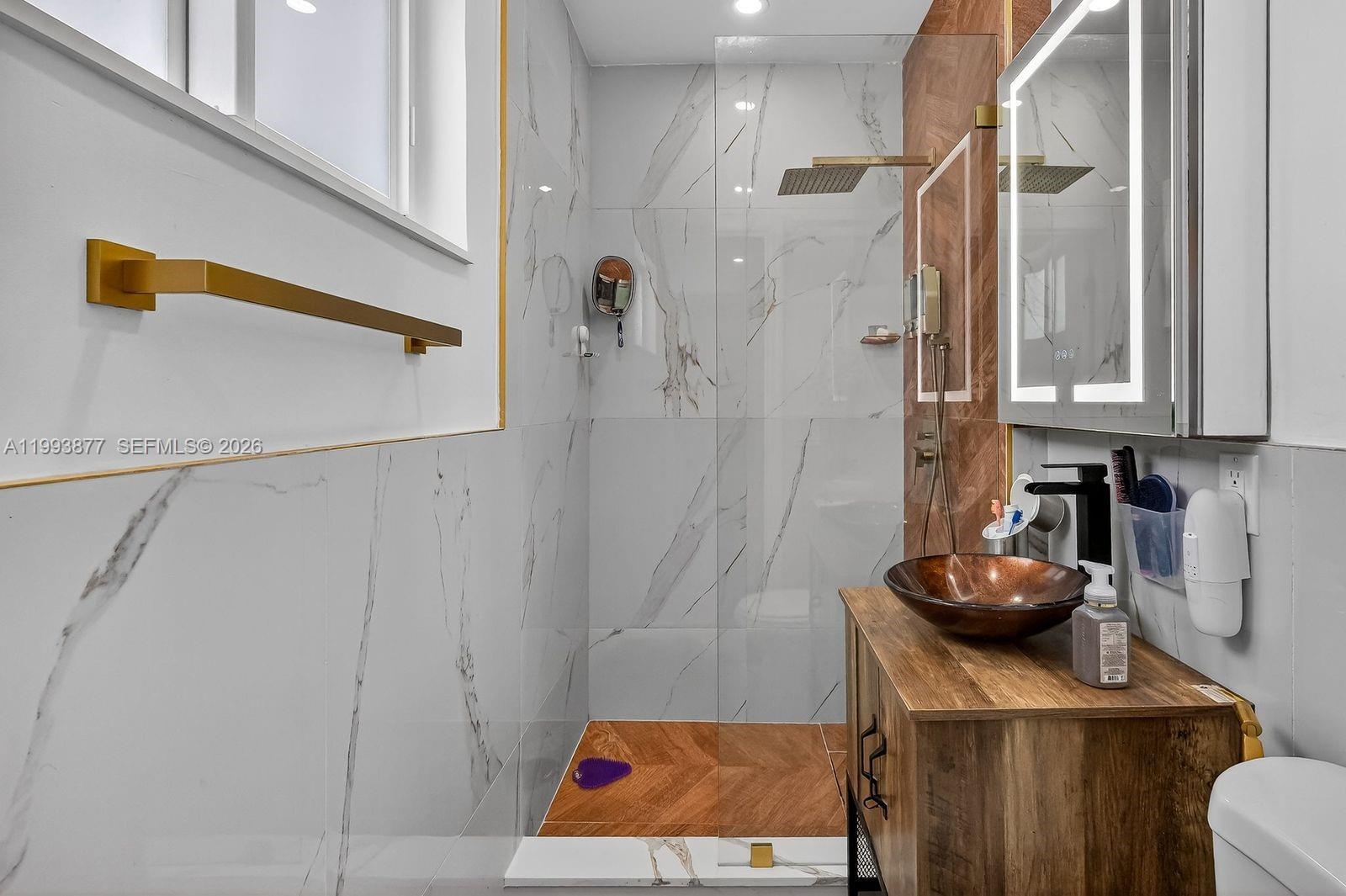 SIERRA MIRADA REPLAT - Residential