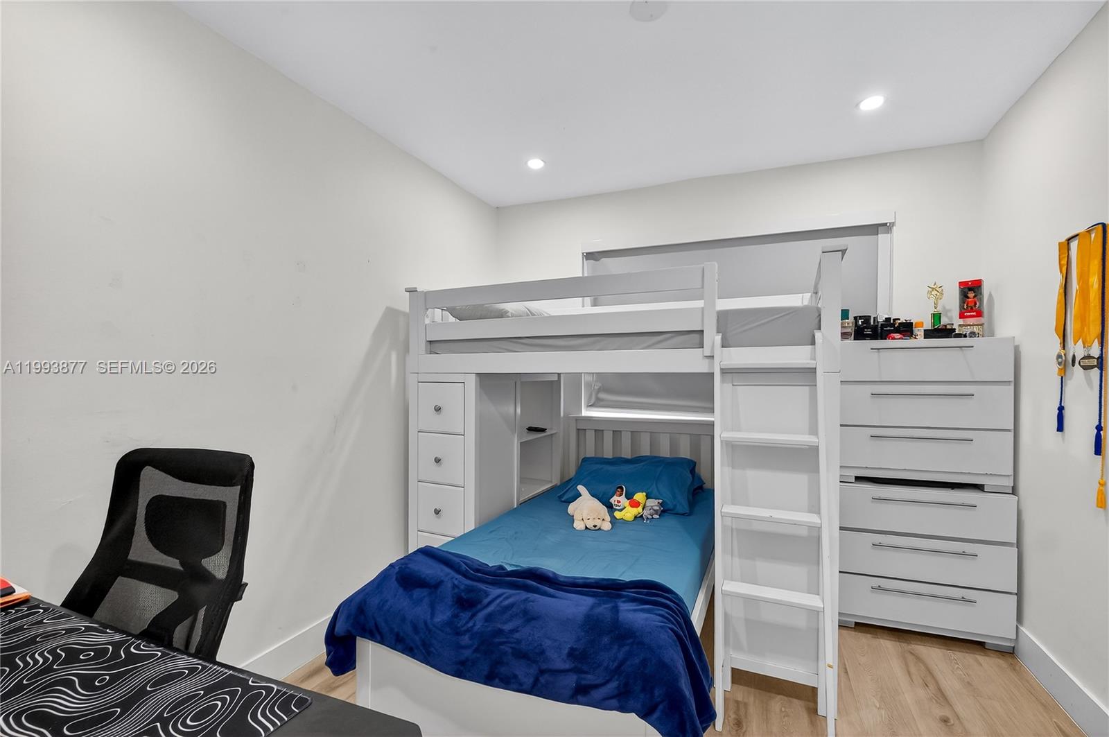 SIERRA MIRADA REPLAT - Residential