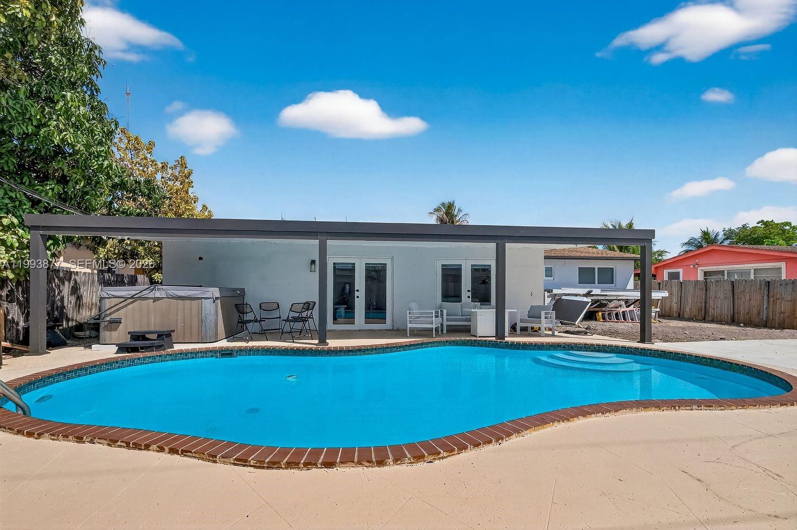 SIERRA MIRADA REPLAT - Residential