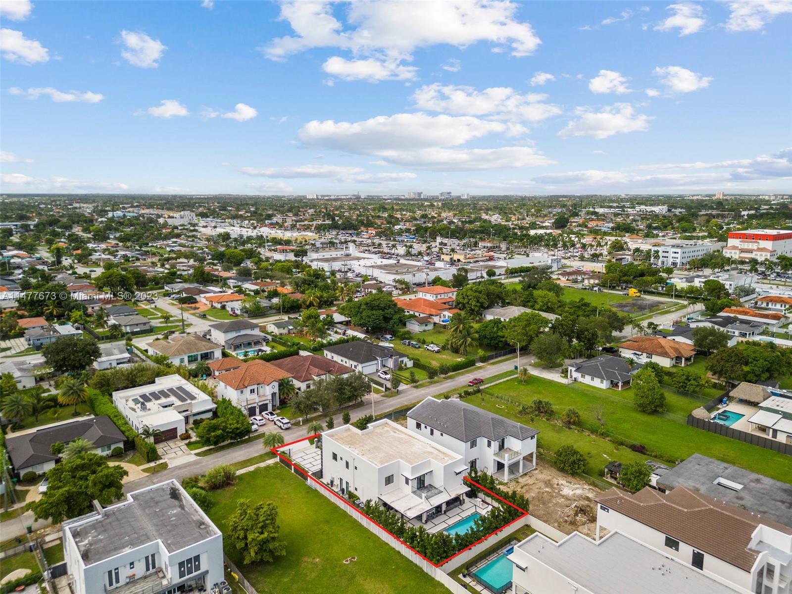 CORAL PINES - Residential