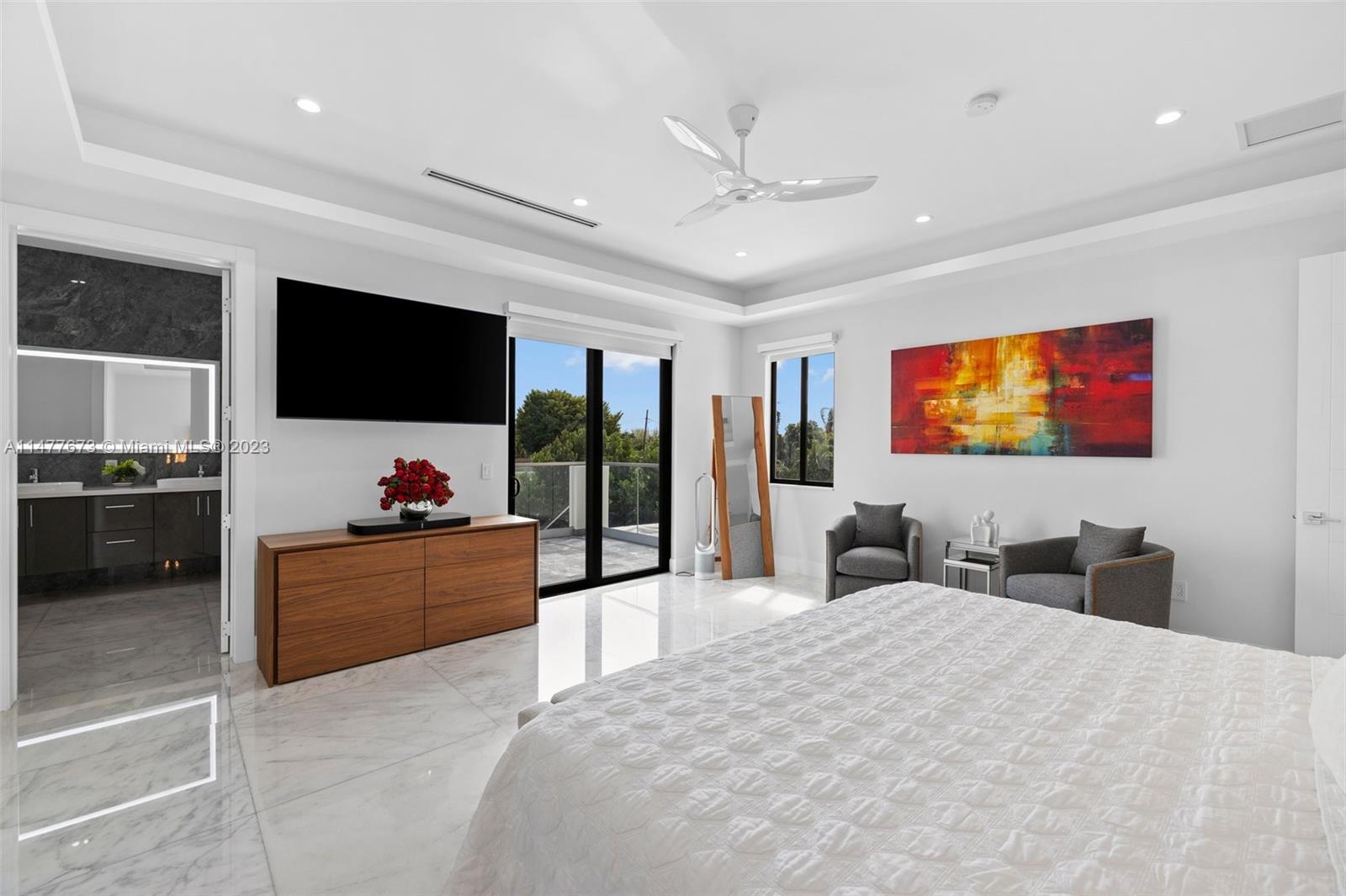 CORAL PINES - Residential