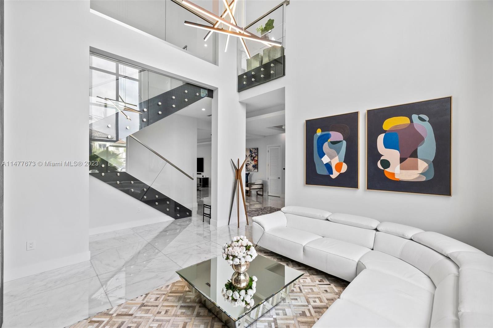 CORAL PINES - Residential