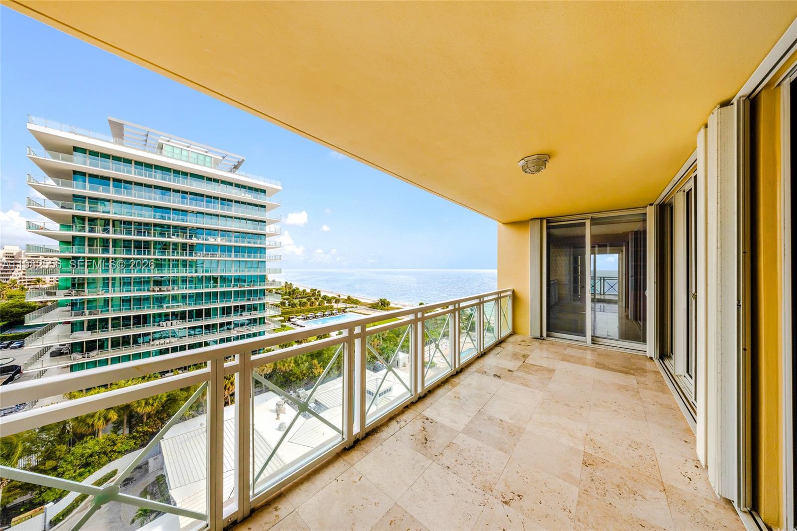 GRAND BAY TOWER CONDO - Residential