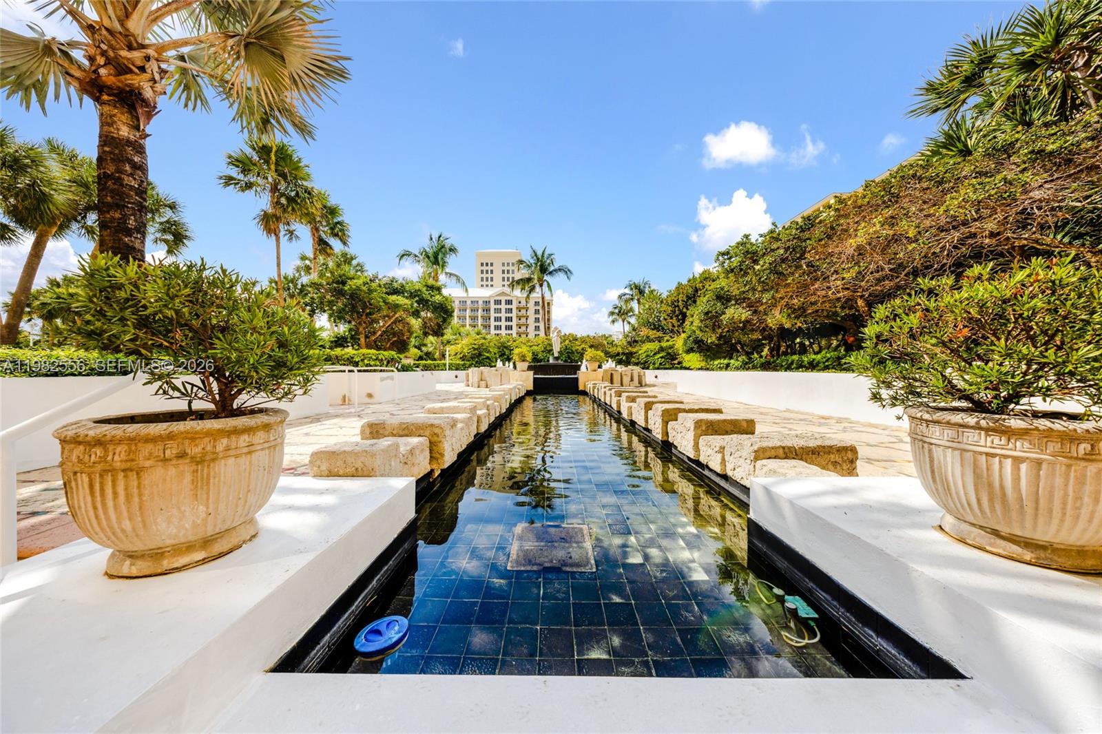 GRAND BAY TOWER CONDO - Residential