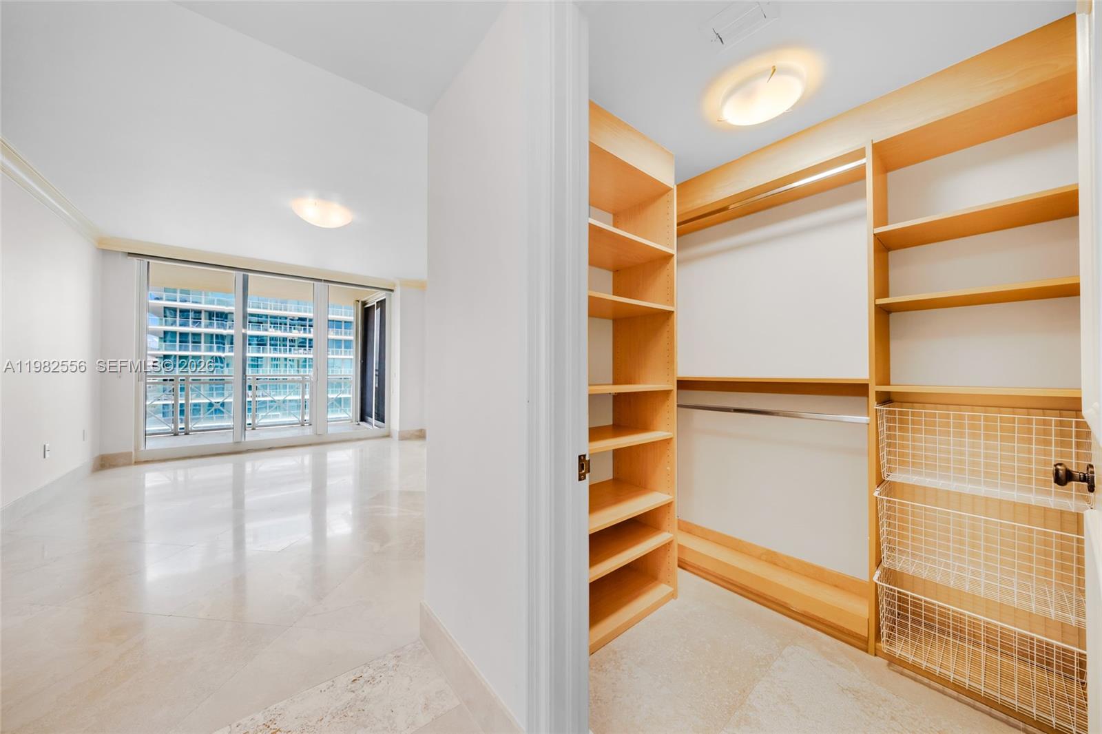 GRAND BAY TOWER CONDO - Residential