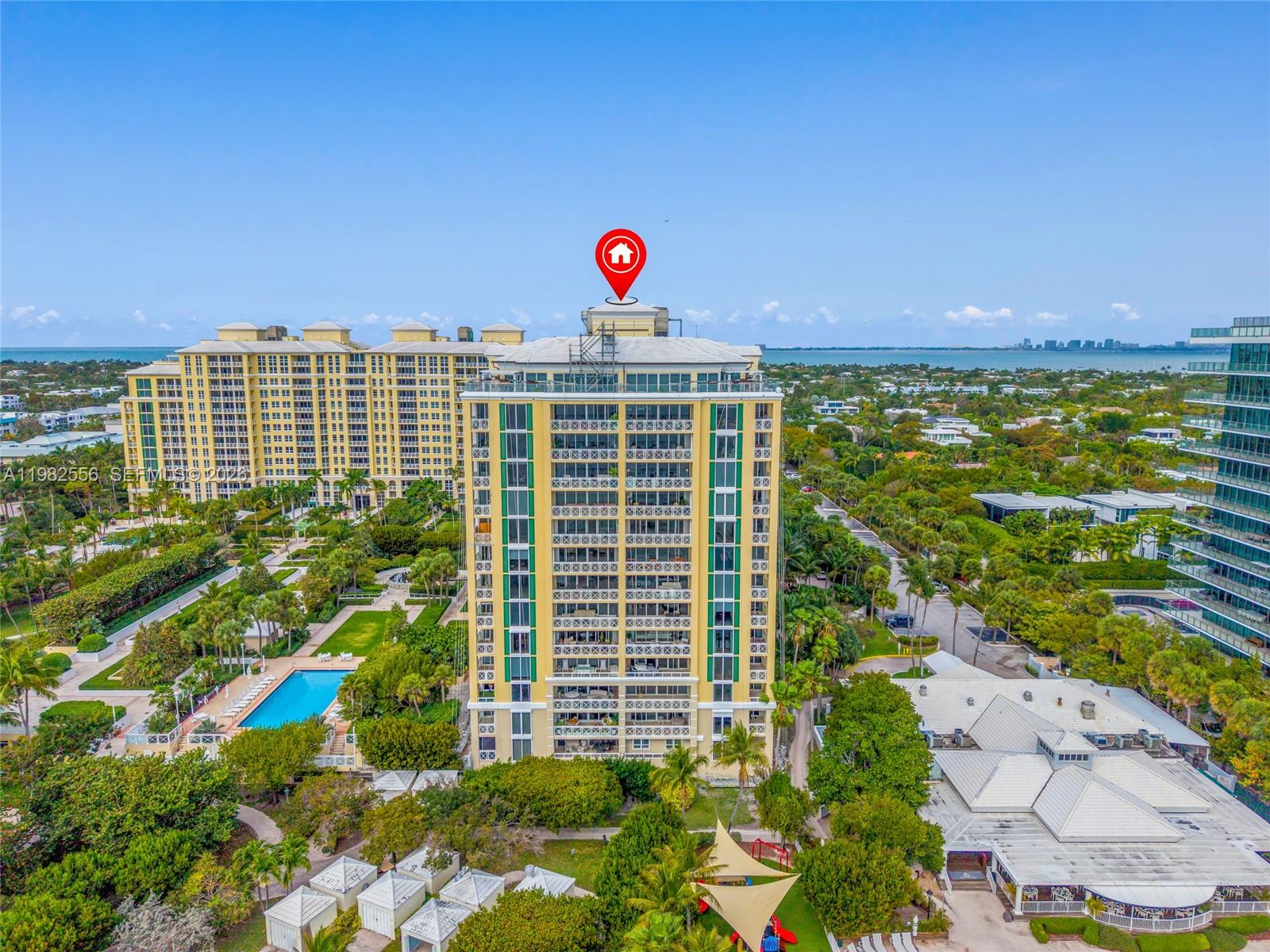 GRAND BAY TOWER CONDO - Residential