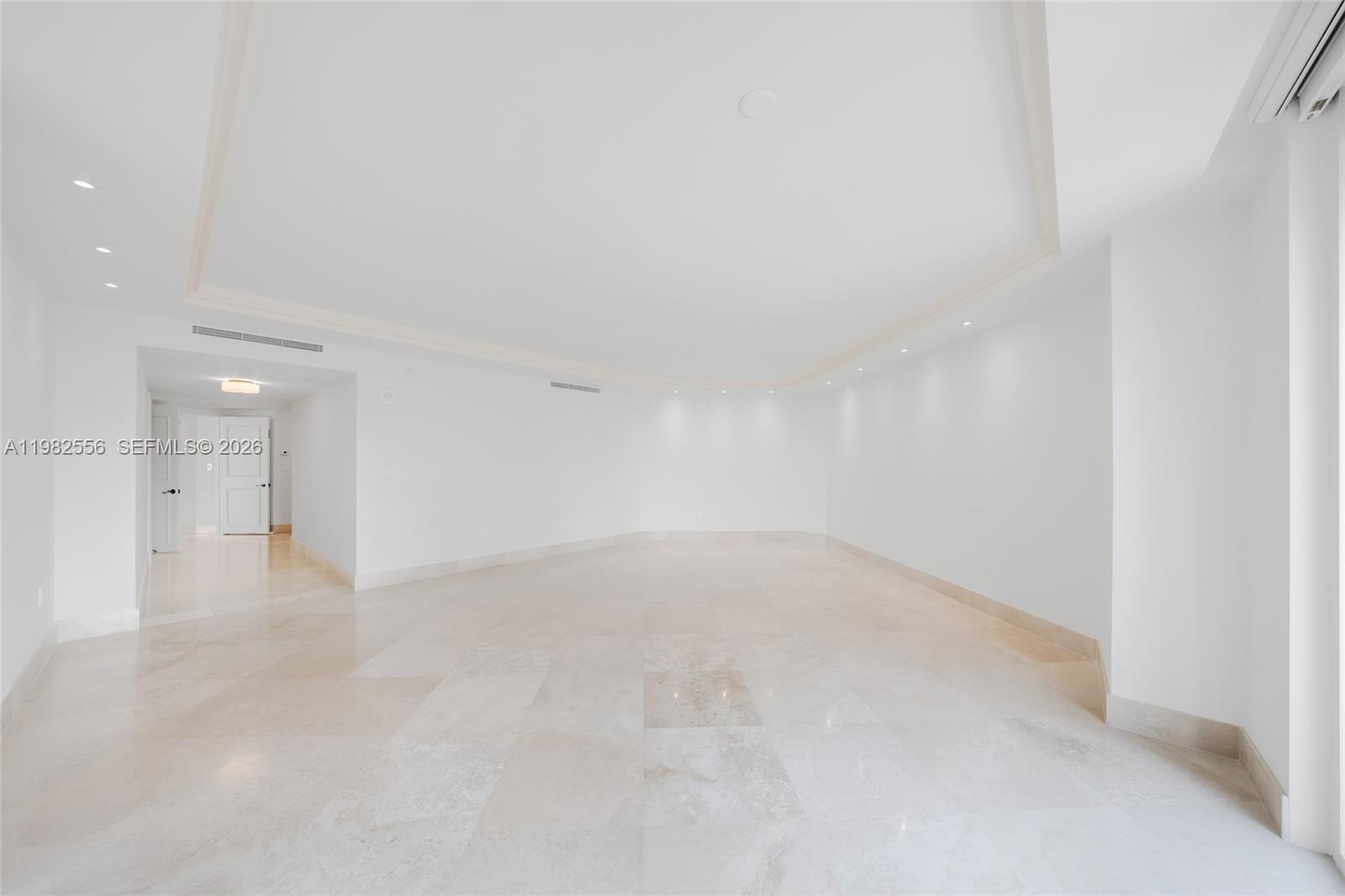 GRAND BAY TOWER CONDO - Residential