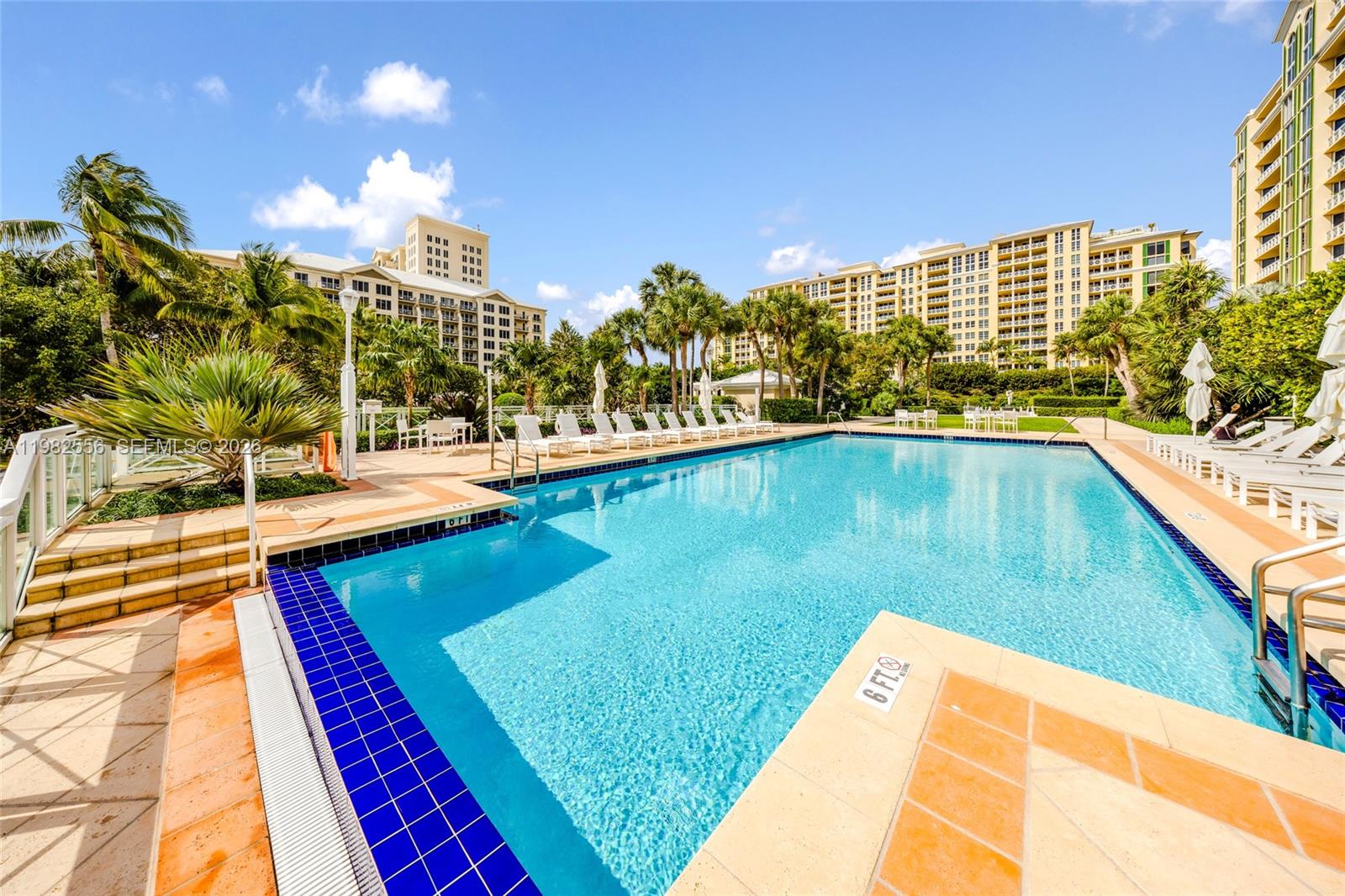 GRAND BAY TOWER CONDO - Residential
