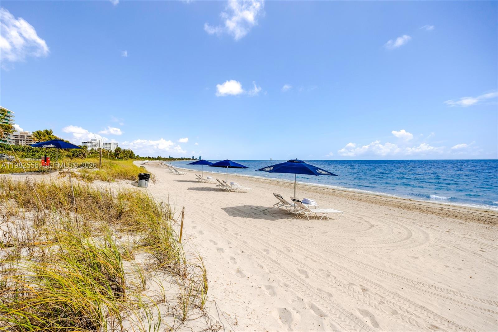 GRAND BAY TOWER CONDO - Residential