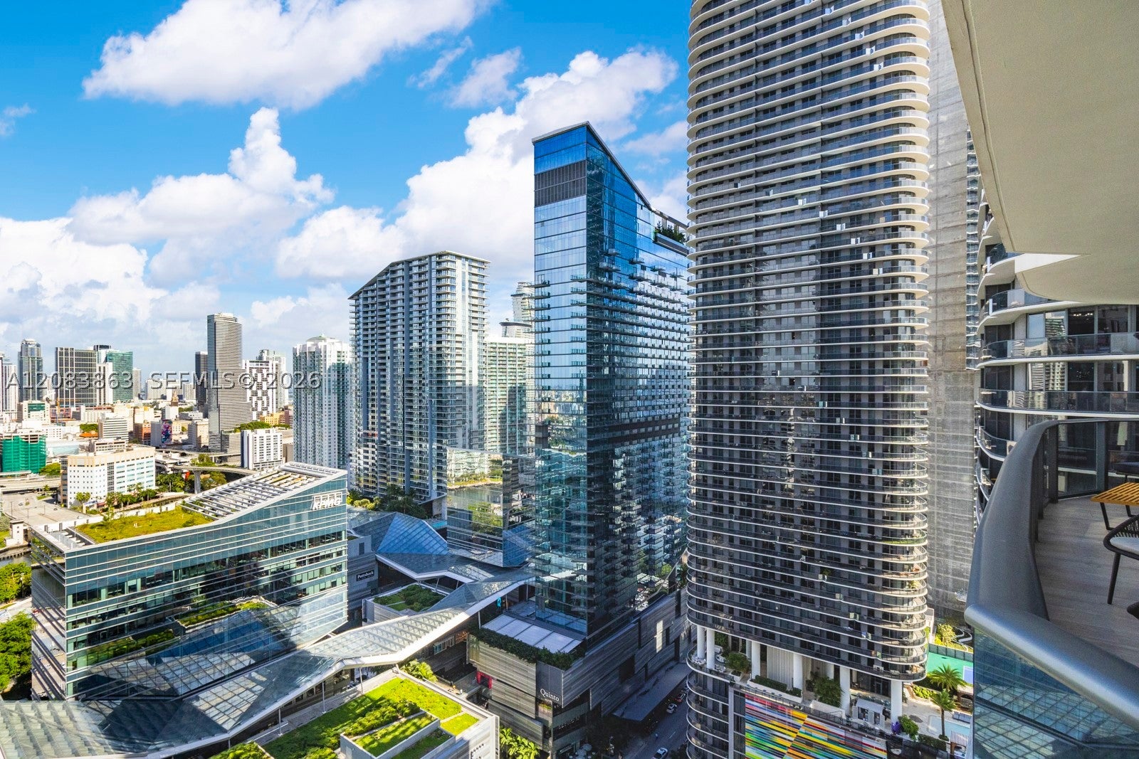 55 SW 9th St 3010