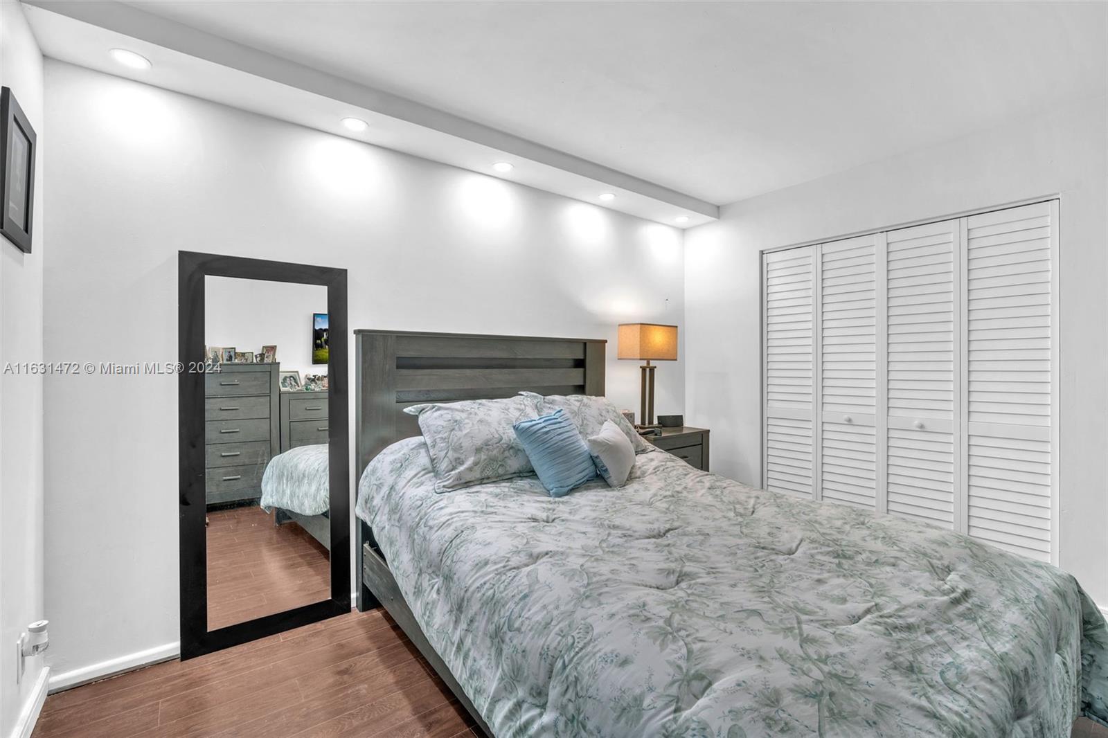 IVANHOE WEST AT CENTURY V - Residential