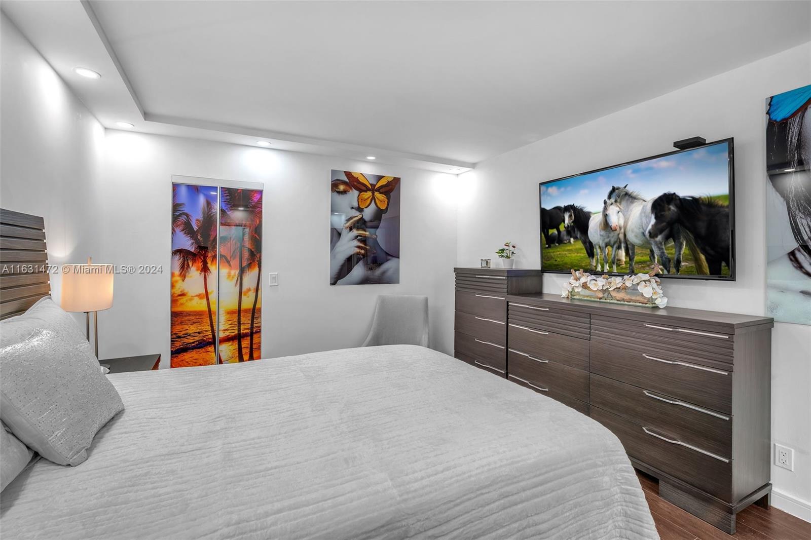 IVANHOE WEST AT CENTURY V - Residential