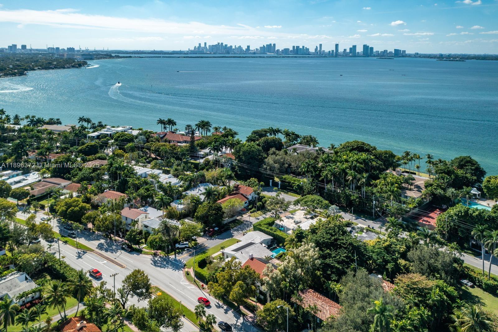 LA GORCE GOLF SUB - Residential Lease