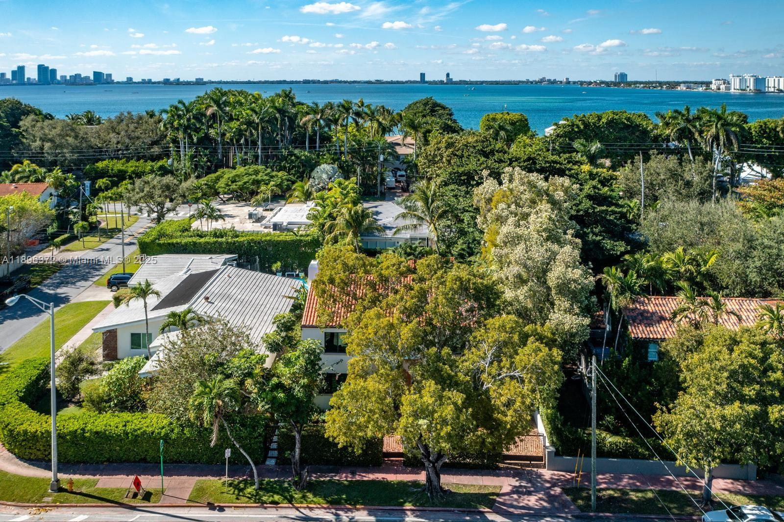 LA GORCE GOLF SUB - Residential Lease