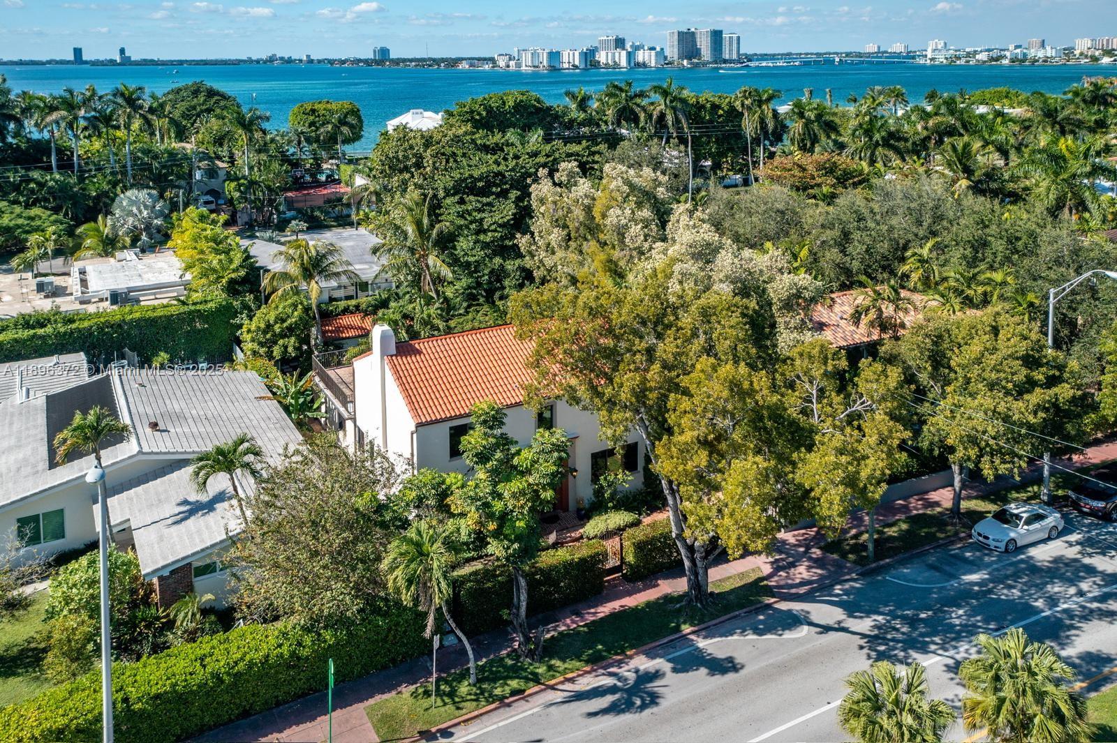 LA GORCE GOLF SUB - Residential Lease