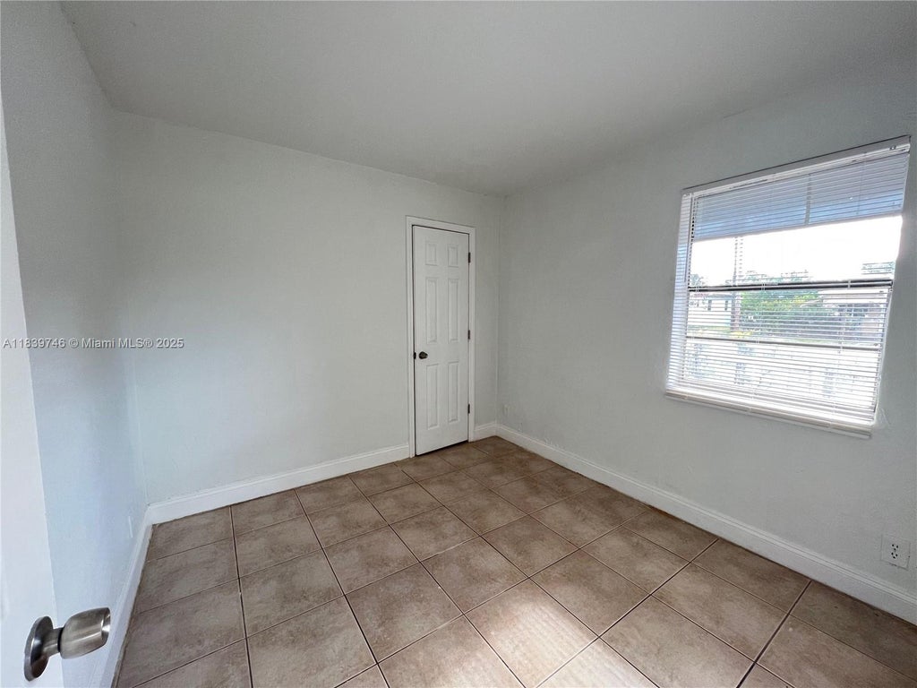 Photo of 405 NW 5th St #2, Pompano Beach, FL 33060 (MLS # A11839746)