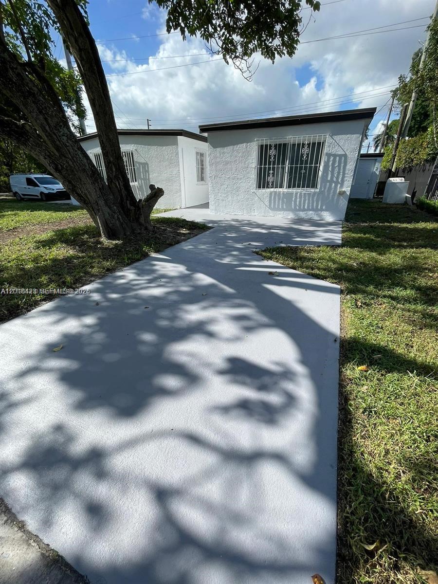 MAGNOLIA GARDENS CONSOLID - Residential Lease