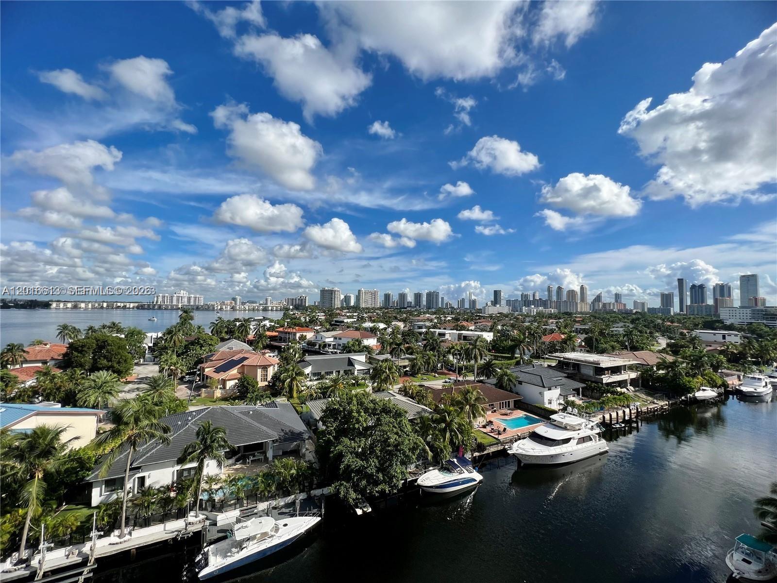 ISLAND SHORES CONDO - Residential