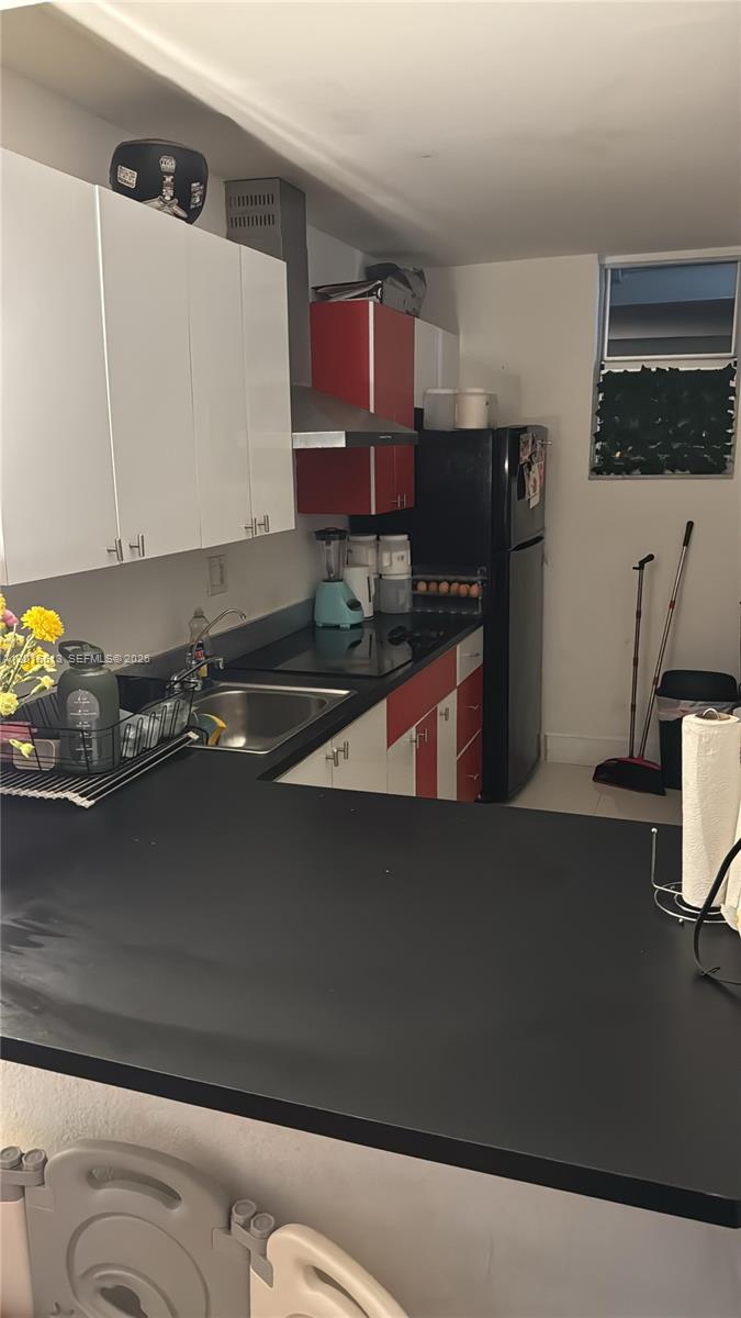 ISLAND SHORES CONDO - Residential