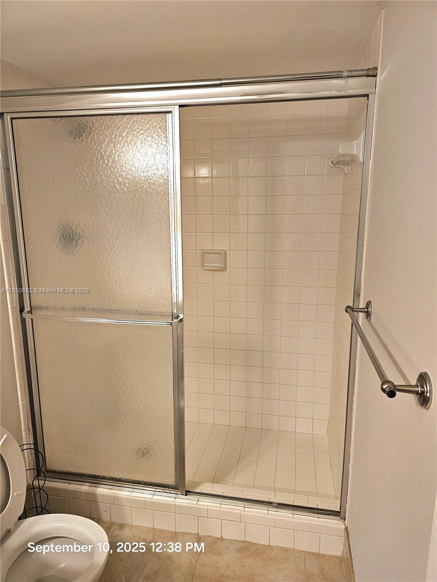 NEW HAMPTON AT CENTURY VI - Residential